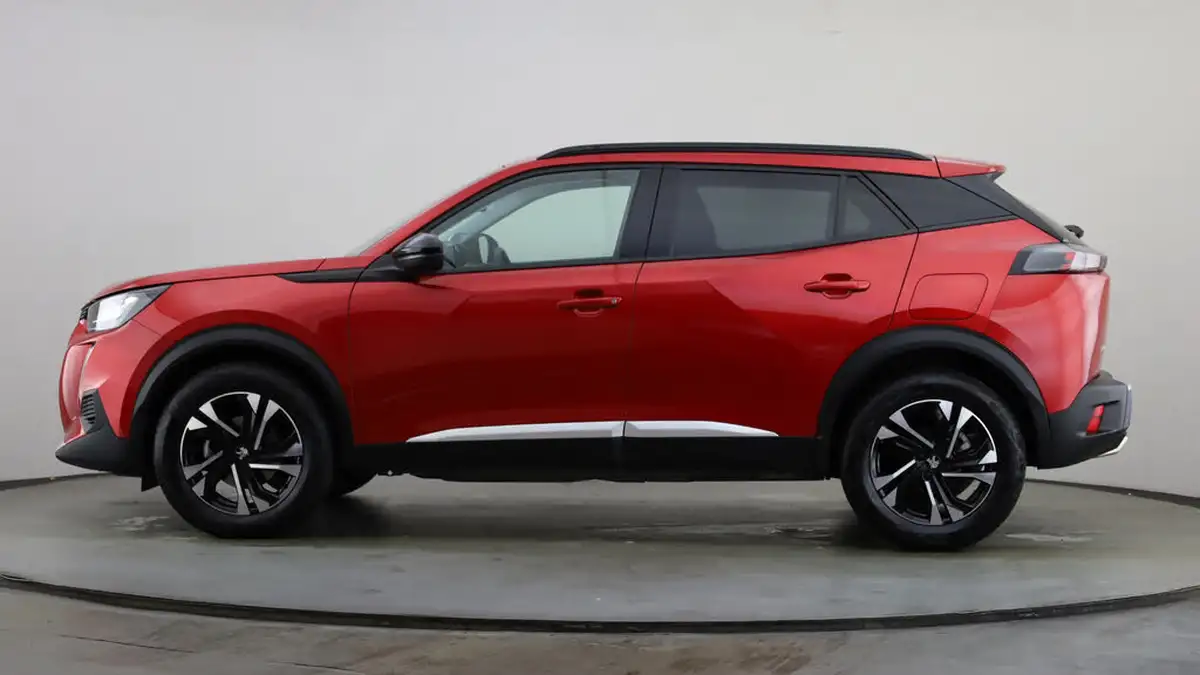 2022-peugeot-2008-suv-12-puretech-allure-premium-130bhp-eat8-big-13