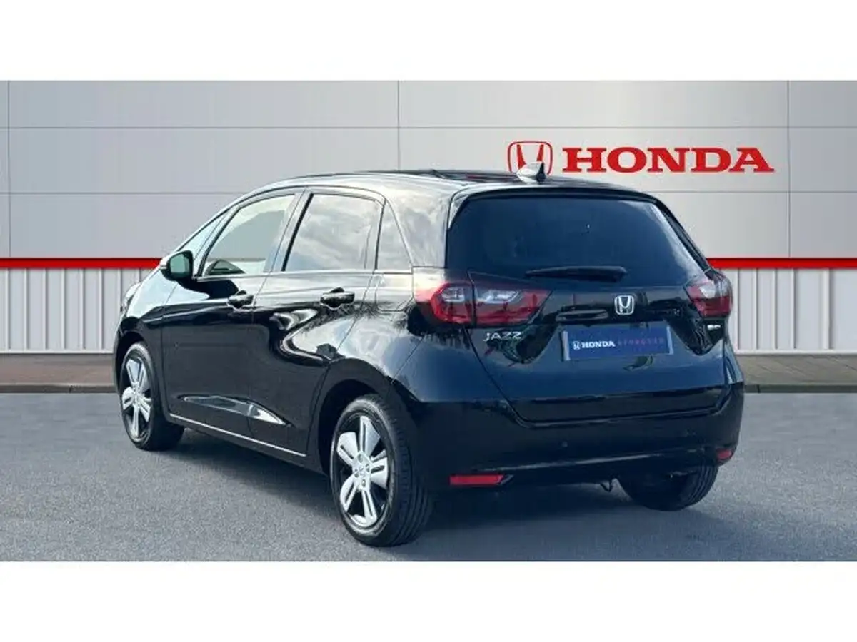 2020-honda-jazz-15-i-mmd-ex-big-2