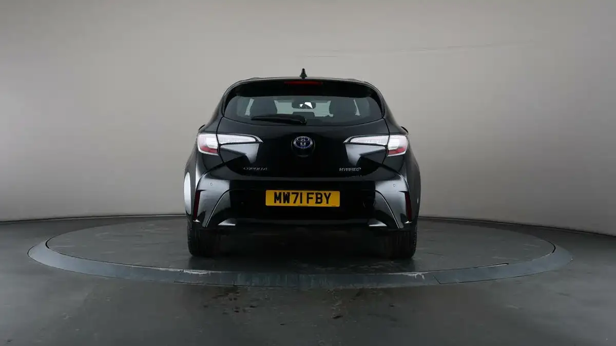 2022-toyota-corolla-18-vvt-i-icon-tech-trk-hatchback-5d-big-26