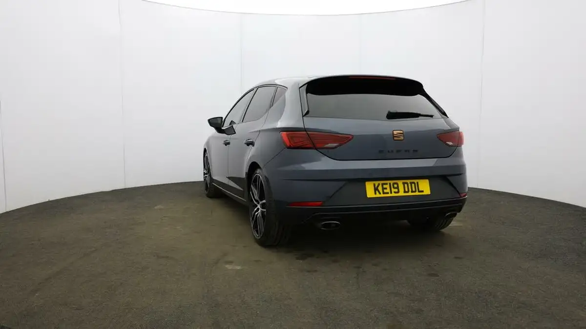 2019-seat-leon-20-tsi-cupra-lux-big-23