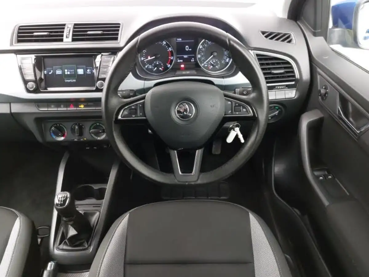 2017-skoda-fabia-12-tsi-se-90ps-estate-big-6