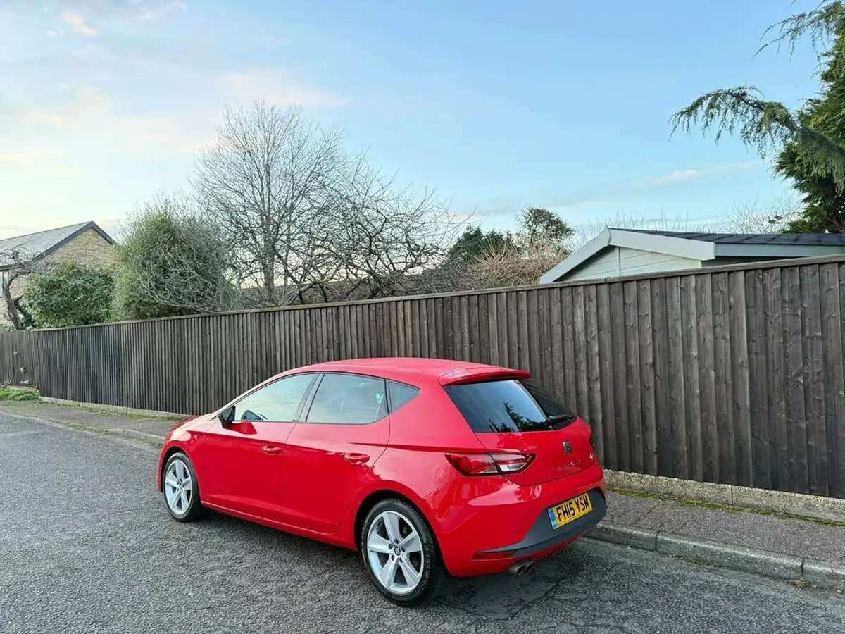 2015-seat-leon-14-fr-tech-pack-tsi-hatchback-5d-1390cc-big-5