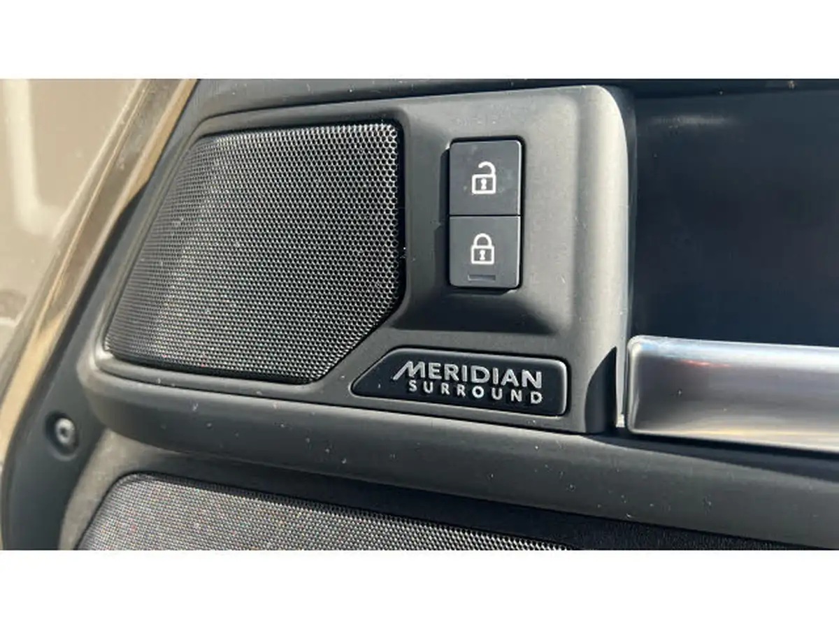 2024-land-rover-90-defender-30-d350-x-dynamic-hse-big-34