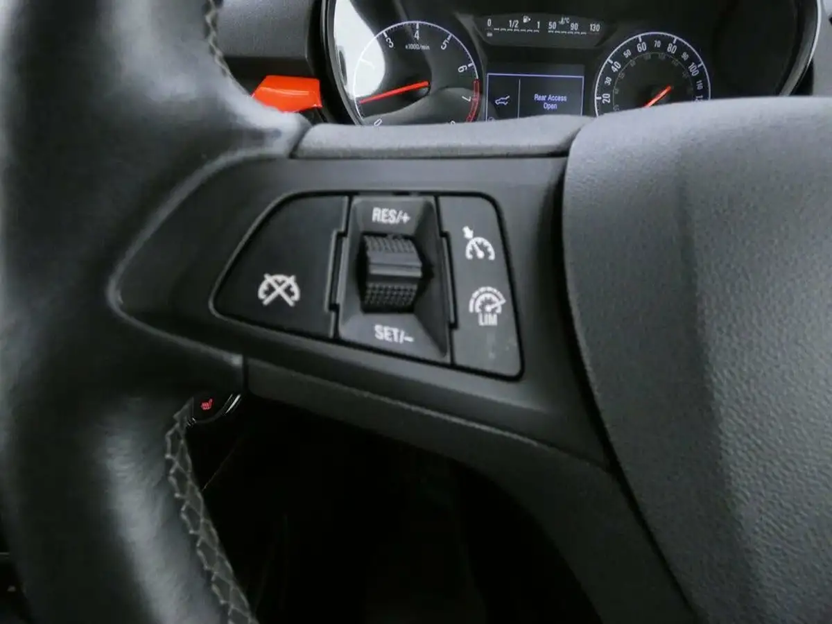 2019-vauxhall-corsa-14i-griffin-75ps-3d-big-12