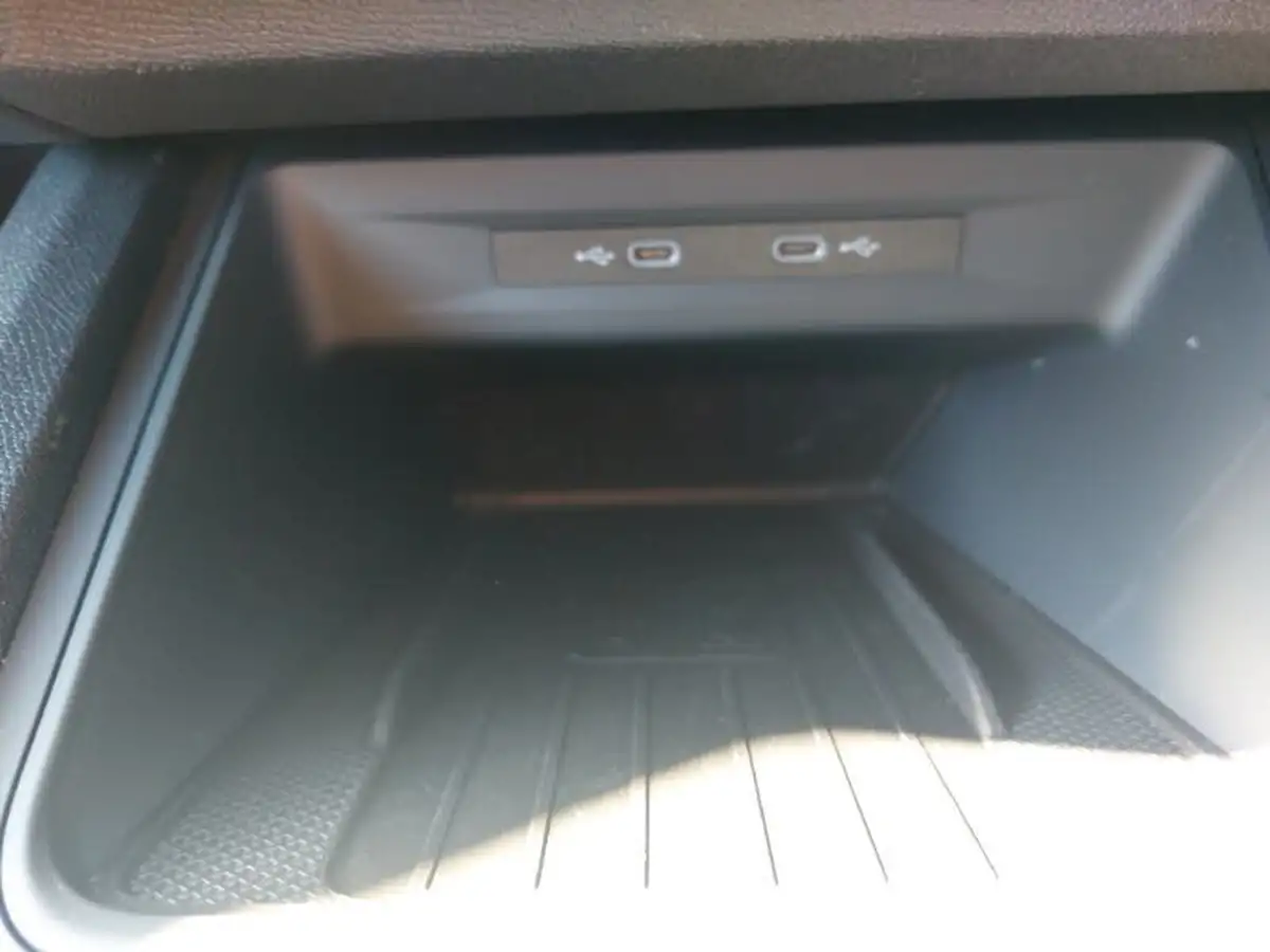 2024-cupra-leon-nf-15-tsi-v1-hatchback-big-15