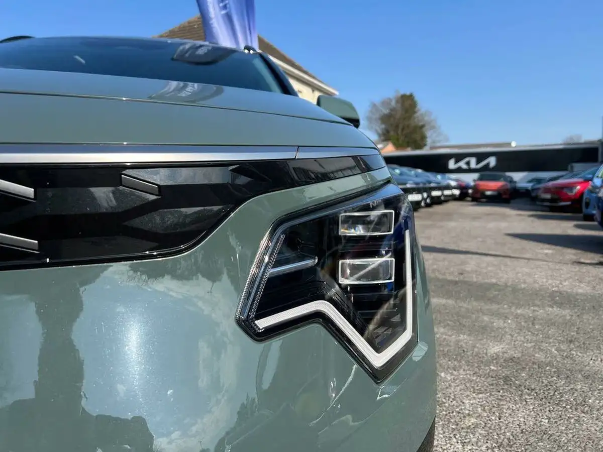 2023-kia-niro-ev-e-4-big-17