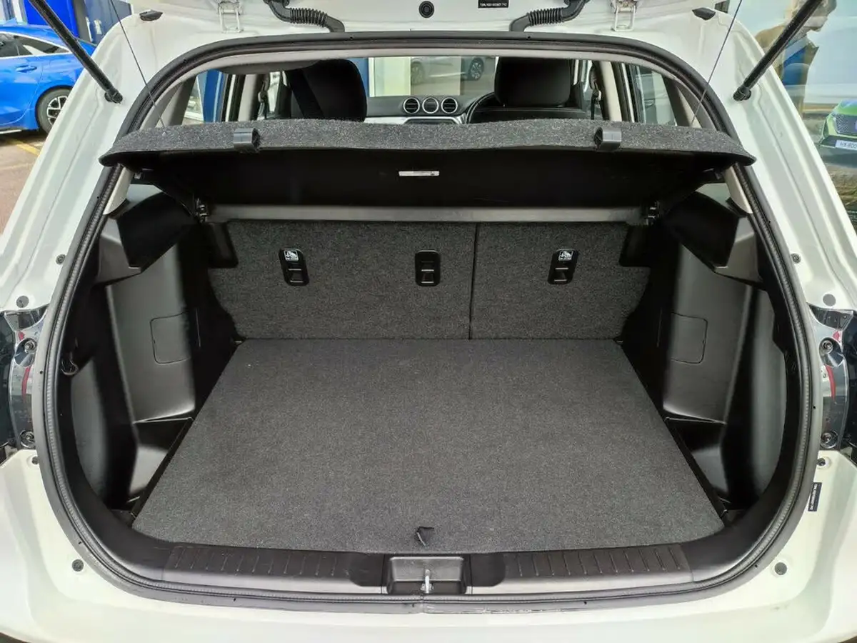 2020-suzuki-vitara-14-boosterjet-sz4-big-18