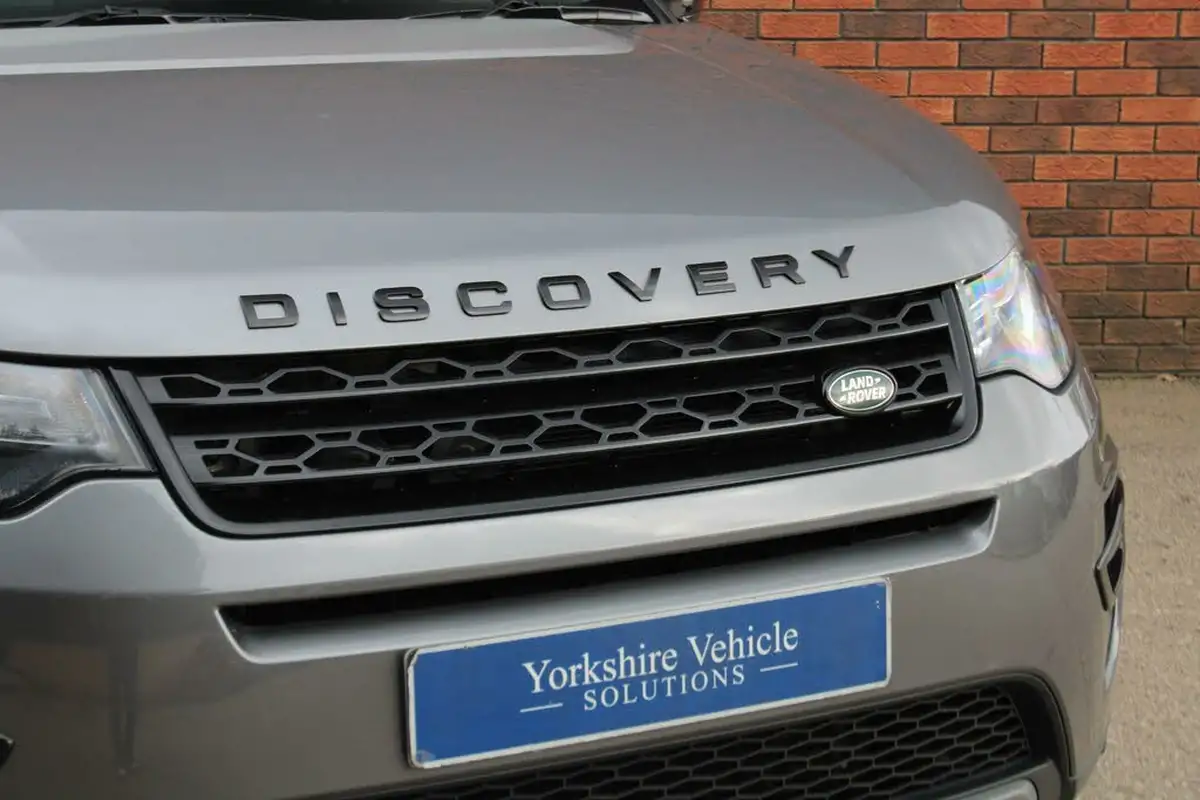 2018-land-rover-discovery-sport-20-si4-hse-big-40