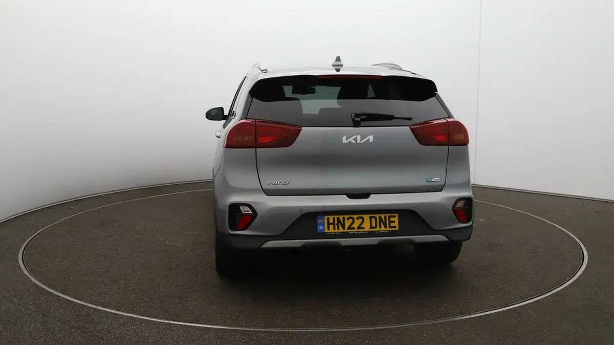 2022-kia-niro-16-gdi-3-156kwh-big-52