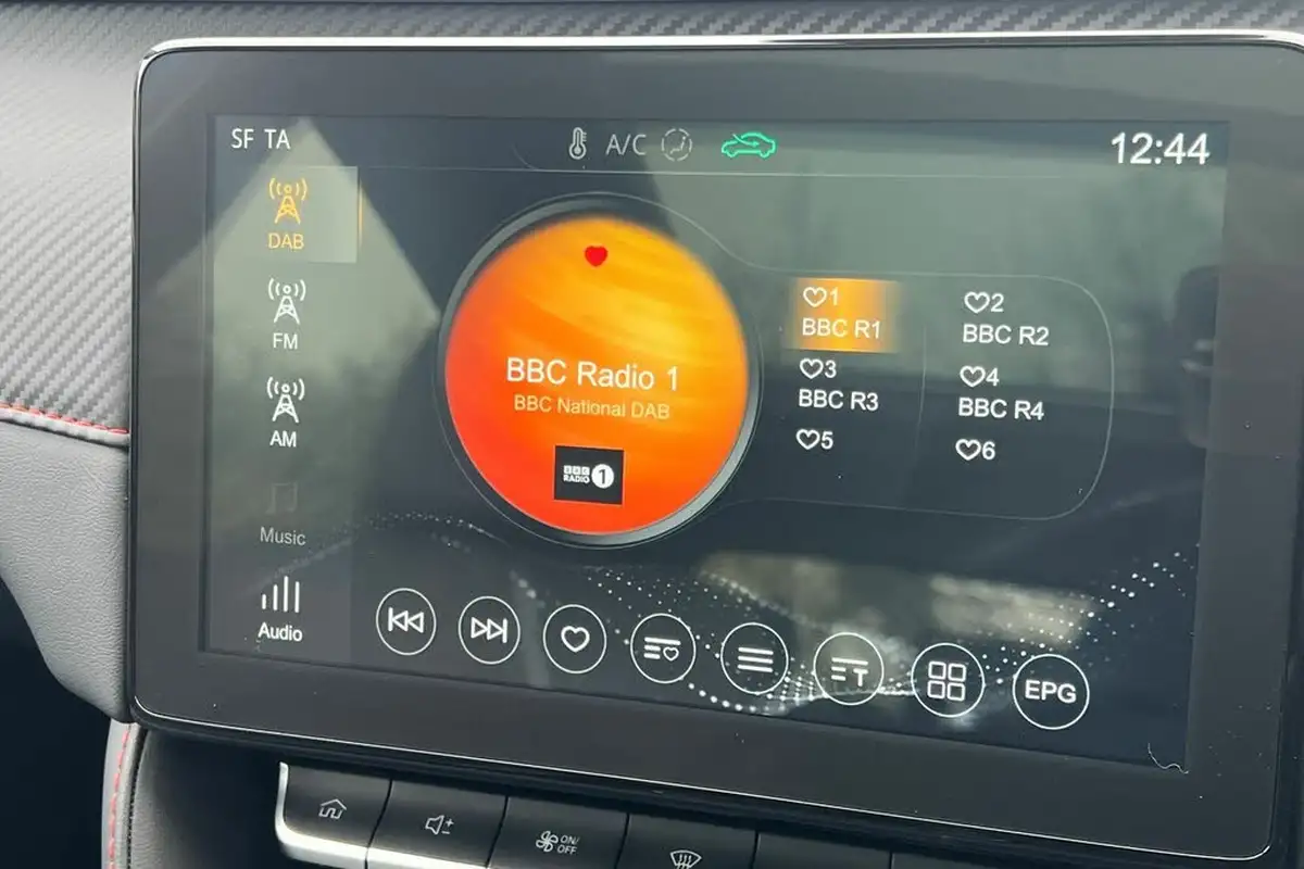 2023-mg-zs-suv-10t-gdi-exclusive-big-9
