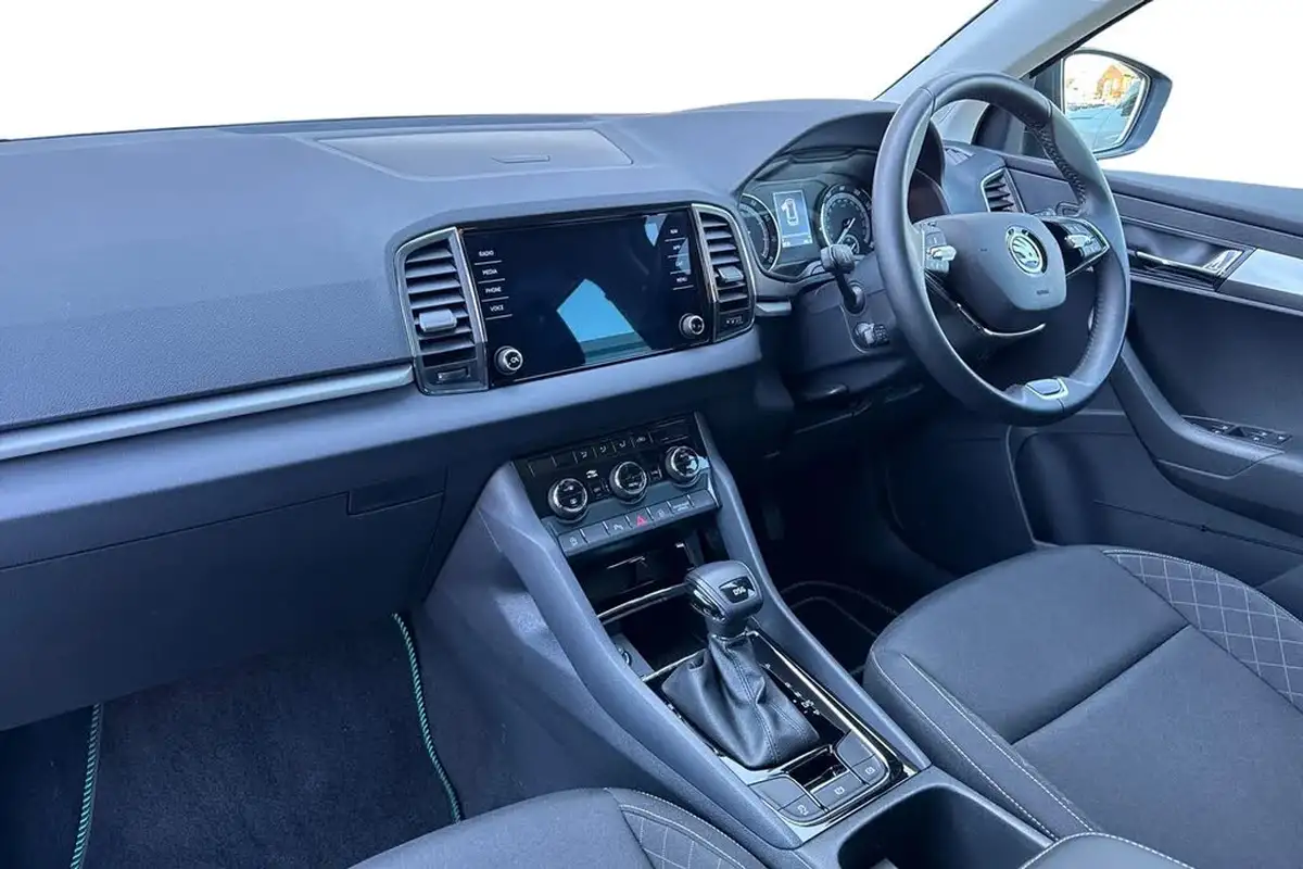 2022-skoda-karoq-15-tsi-se-technology-dsg-big-14