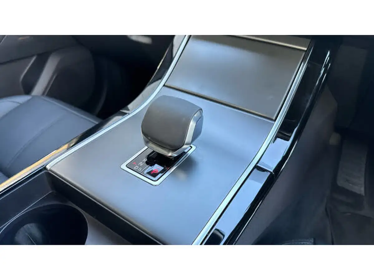 2024-land-rover-range-rover-velar-20-d200-dynamic-se-big-12