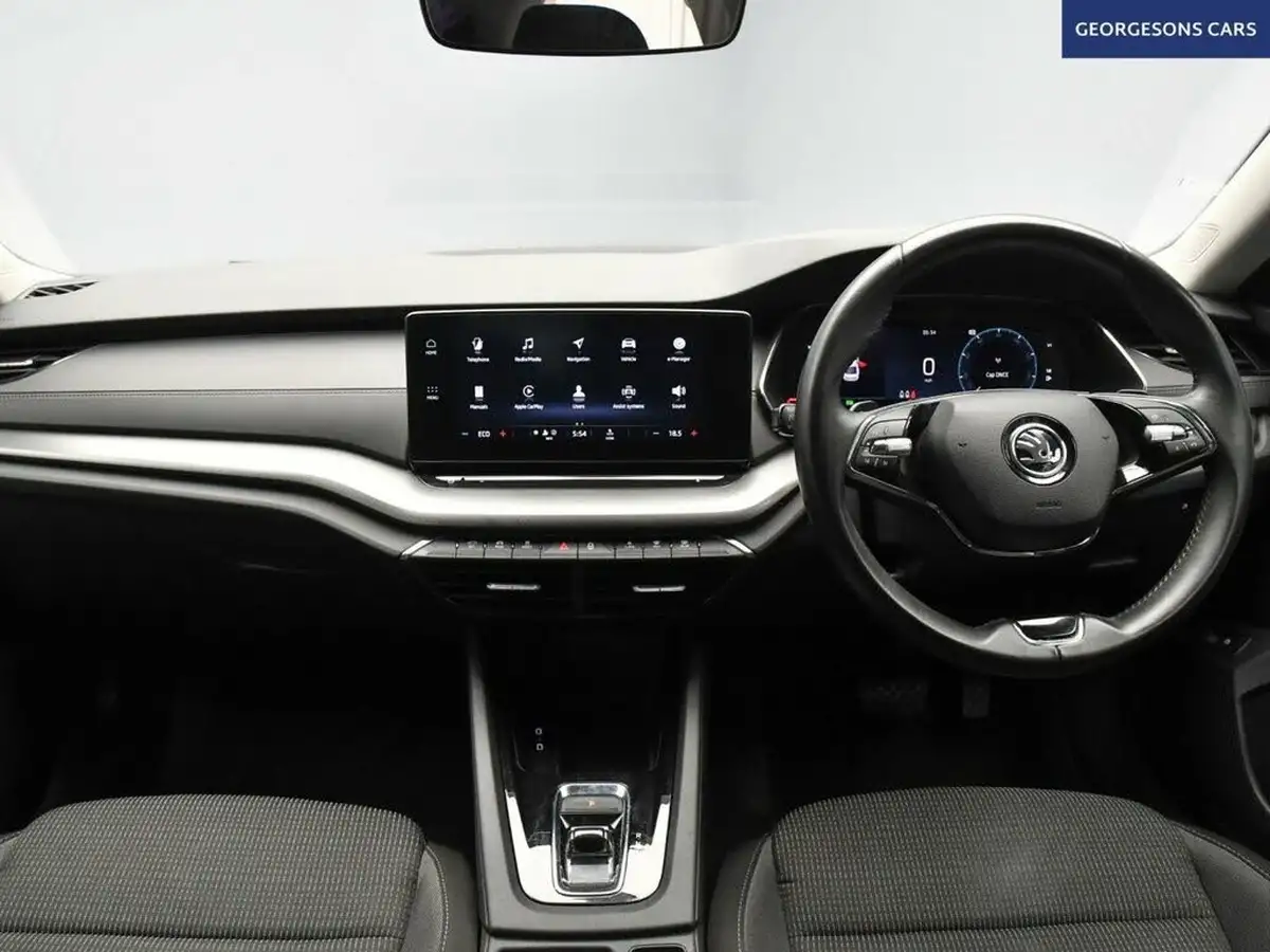 2021-skoda-octavia-14-tsi-se-technology-hatchback-big-11