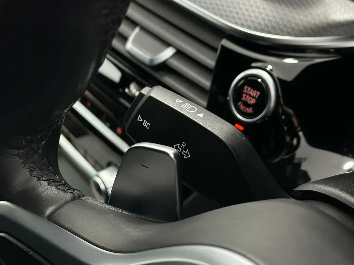 2020-bmw-5-series-30td-530d-m-sport-261bhp-touring-5d-big-11