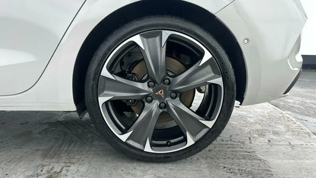 2023-cupra-leon-nf-14-e-hybrid-vz2-hatchback-big-30