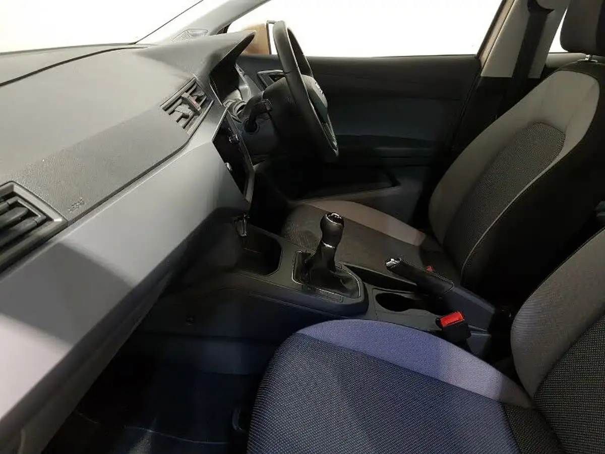 2019-seat-ibiza-10-mpi-se-technology-big-4