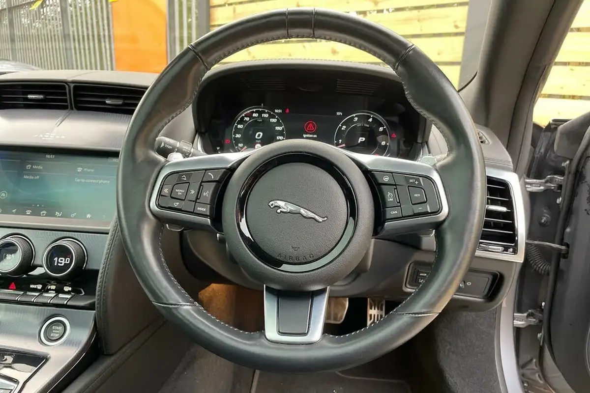 2022-jaguar-f-type-20-p300-r-dynamic-coupe-big-34