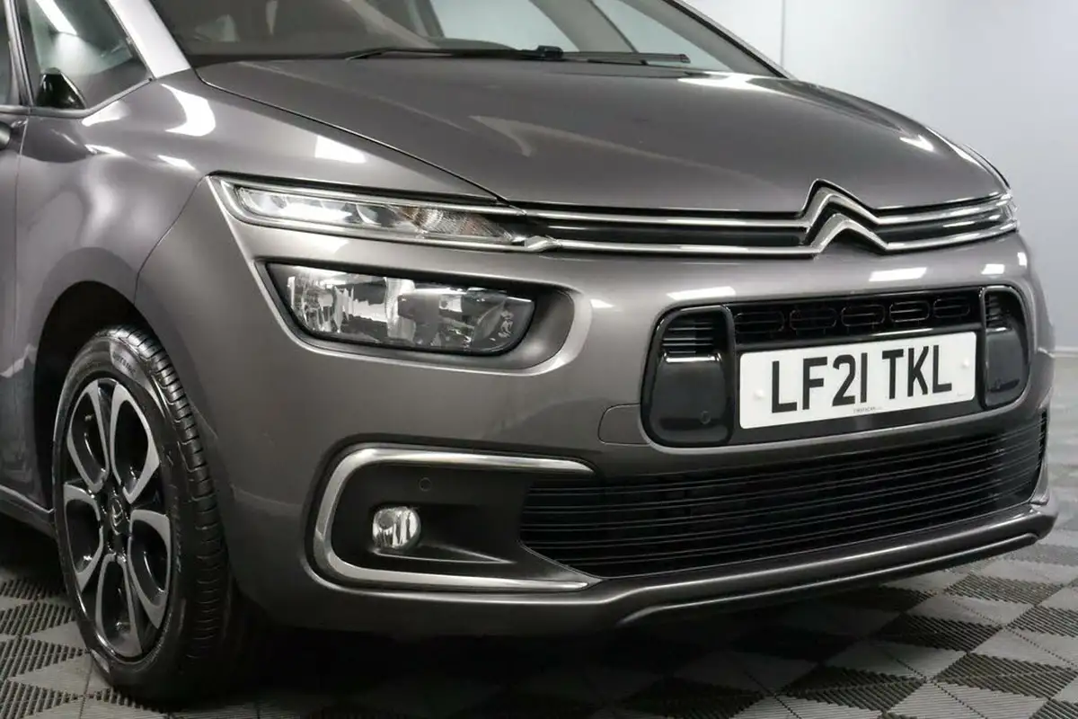 2021-citroen-grand-c4-spacetourer-15bluehdi-feel-plus-ss-big-19