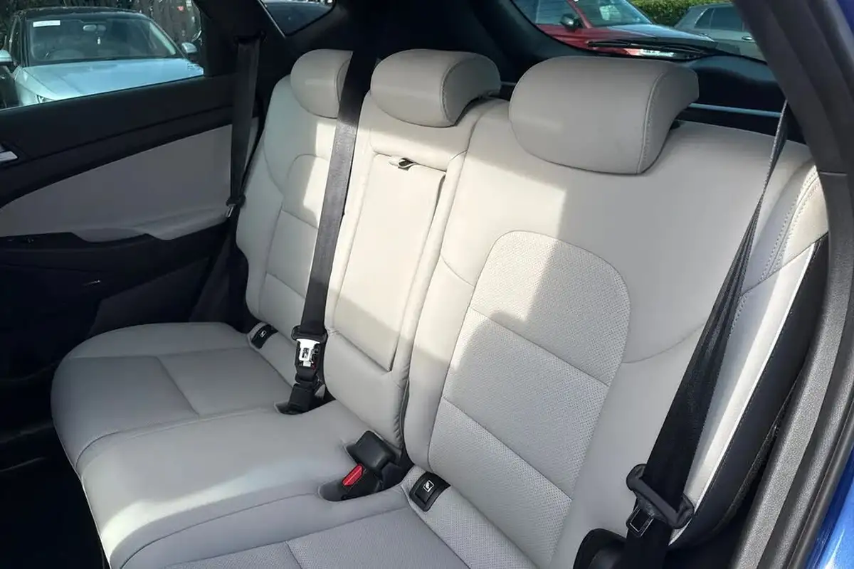 2020-hyundai-tucson-16-t-gdi-premium-se-dct-big-18