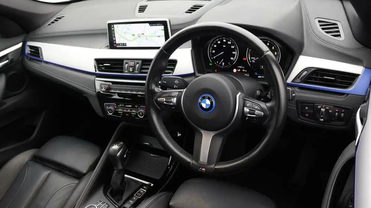 2022-bmw-x1-15-xdrive-25e-phev-m-sport-big-8