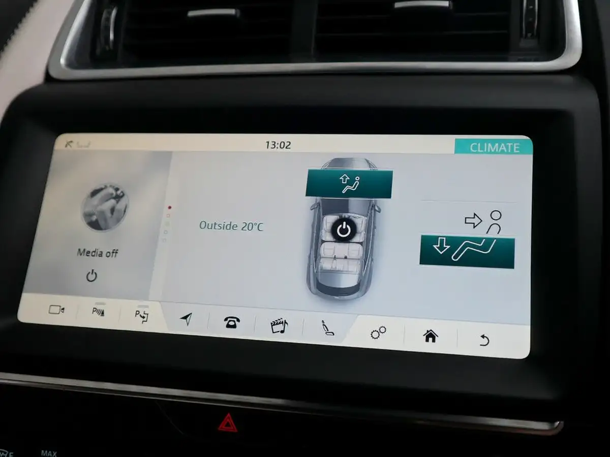 2019-jaguar-e-pace-20-i4d-r-dynamic-hse-180ps-big-39