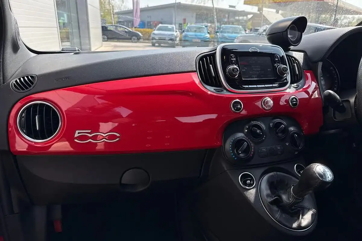 2018-abarth-595-14-tjet-big-19