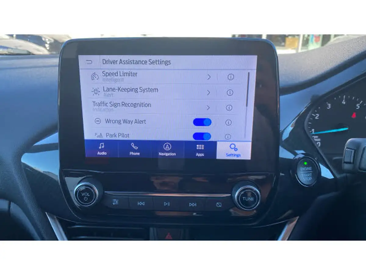 2022-ford-fiesta-10t-st-line-100ps-5d-big-37