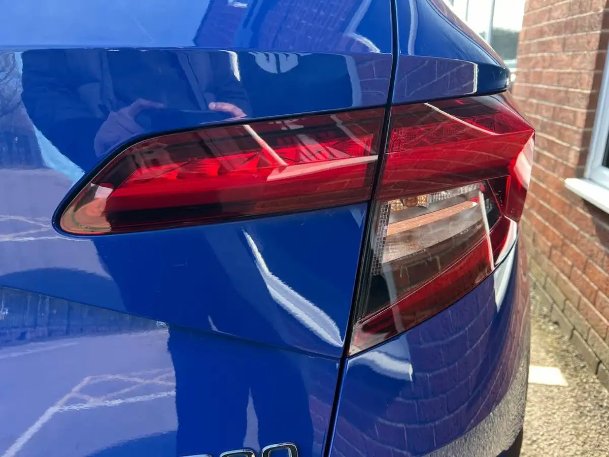 2019-skoda-karoq-16tdi-se-technology-dsg-big-21