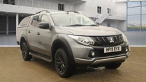 2019 Mitsubishi L200 2.4DI-D Barbarian Black (Hardtop) auto