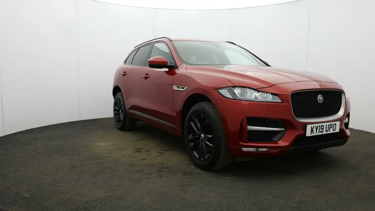 2019-jaguar-f-pace-20-i4d-r-sport-180ps-ss-auto-big-37