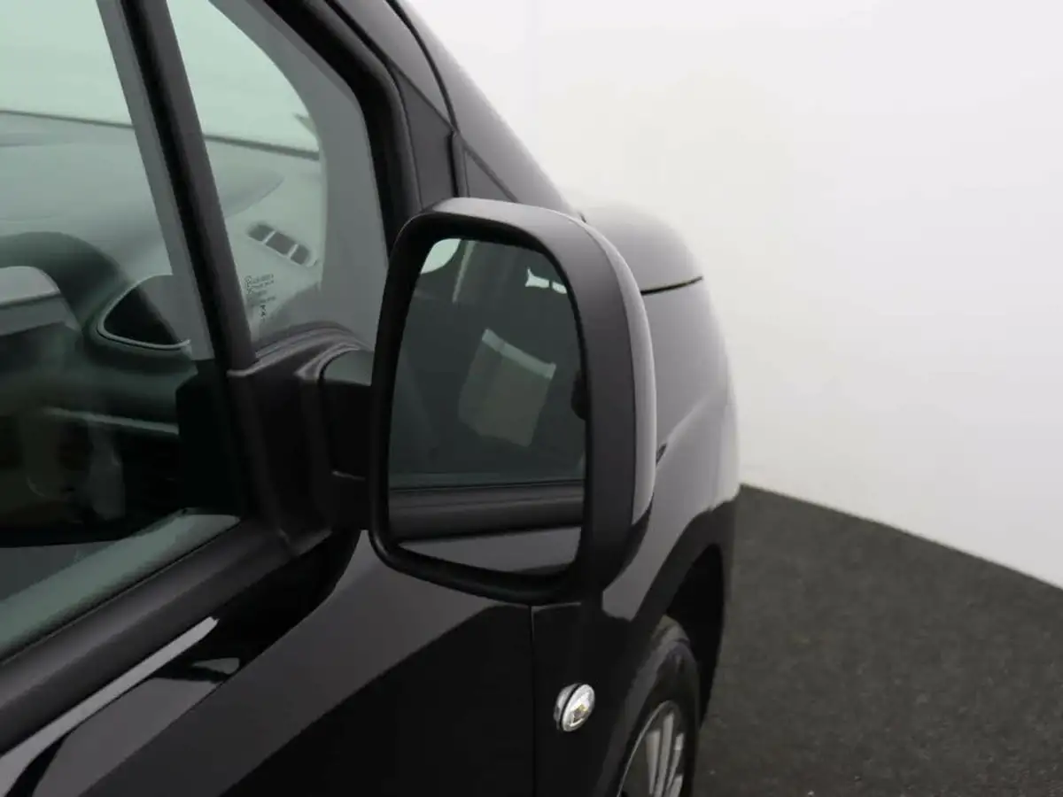 2024-citroen-berlingo-e-plus-m-size-big-42