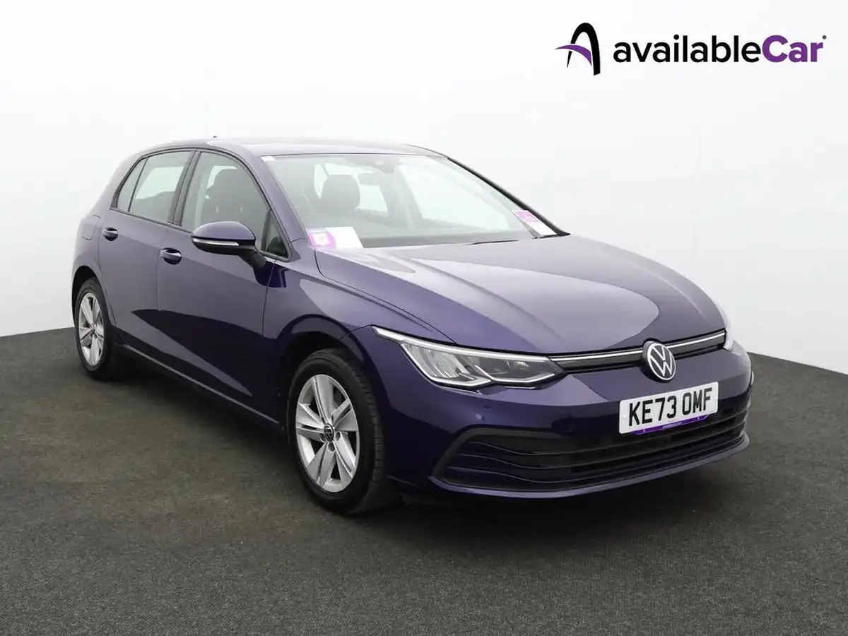 2024-volkswagen-golf-10-etsi-life-hatchback-big-0