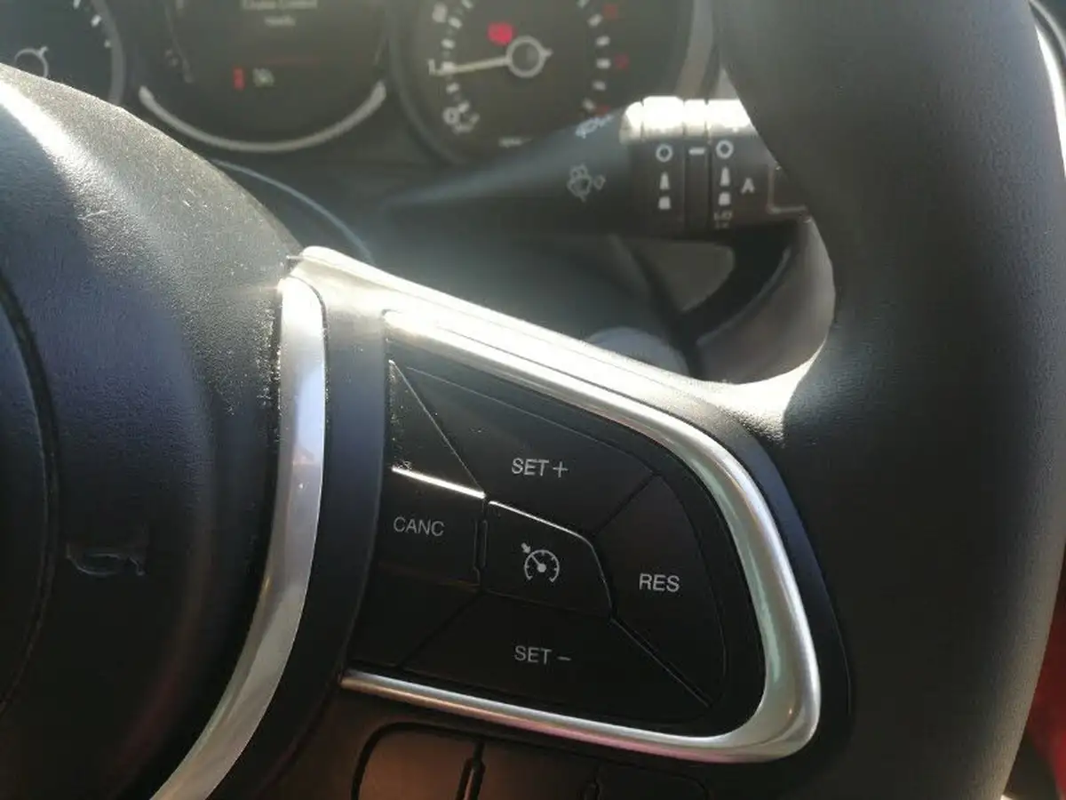 2021-fiat-500l-14-sport-ss-big-12