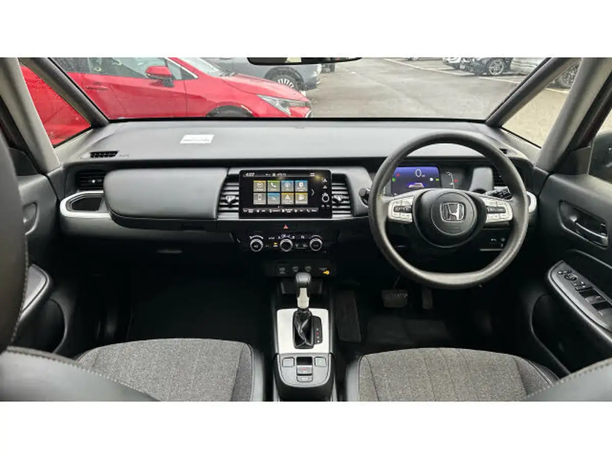 2021-honda-jazz-15-i-mmd-sr-109ps-big-9