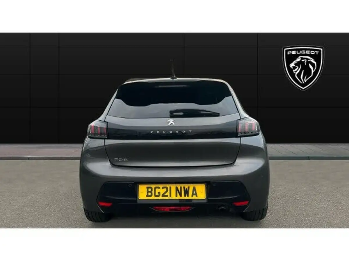 2021-peugeot-208-12-puretech-allure-premium-100bhp-eat8-big-5