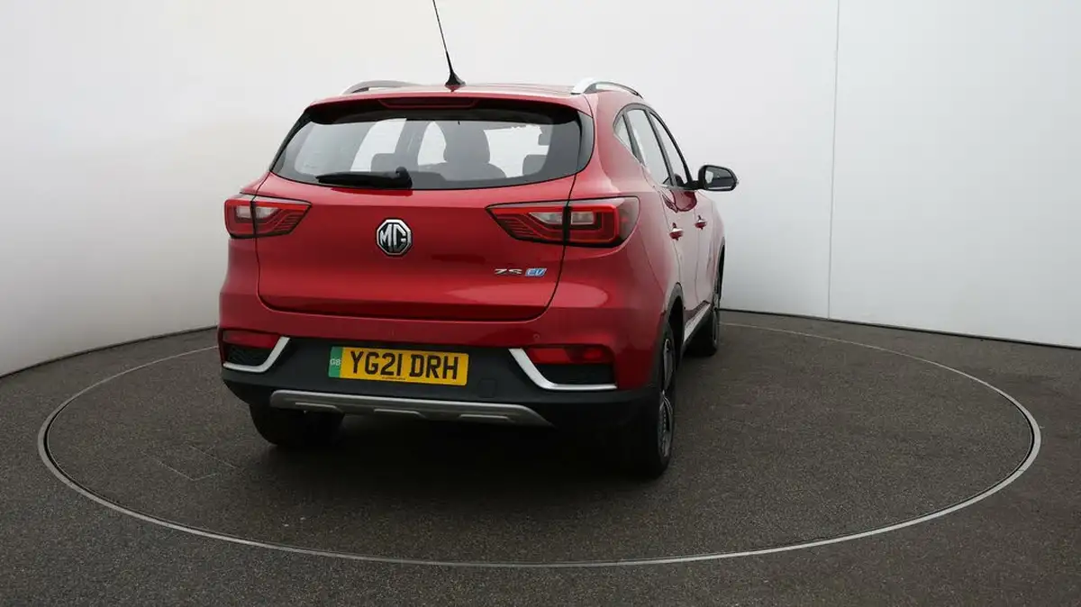 2021-mg-zs-suv-e-exclusive-ev-big-50