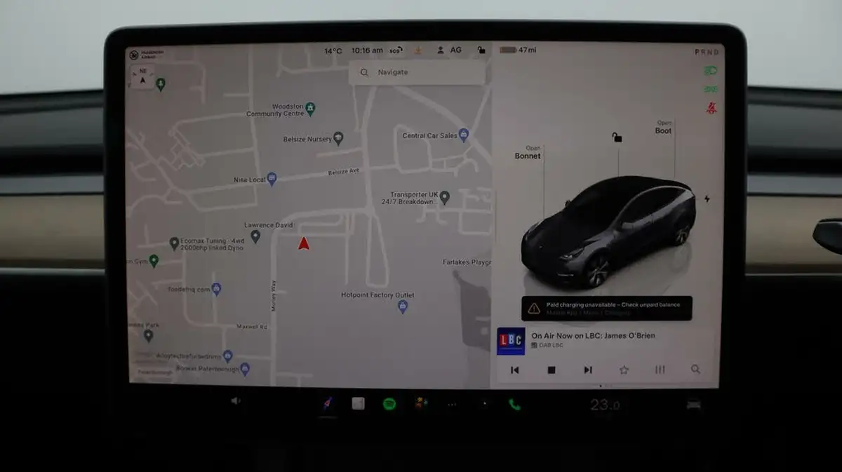 2022-tesla-model-y-e-long-range-big-11