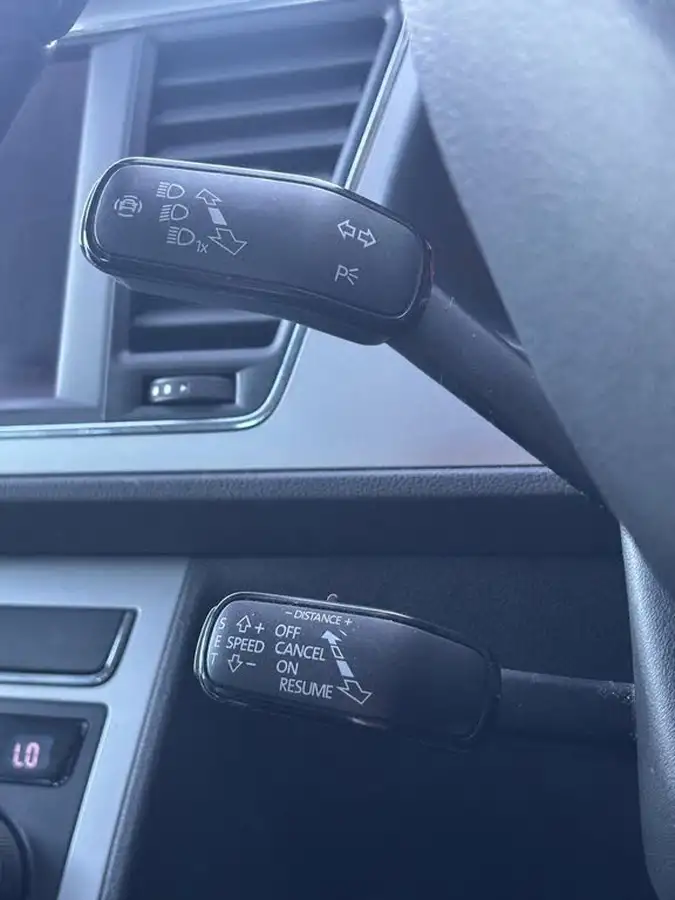 2019-seat-leon-20-tsi-xcellence-lux-estate-big-16