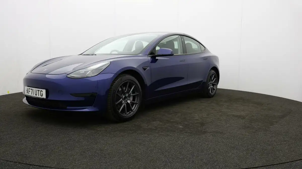 2021-tesla-model-3-e-standard-plus-big-53