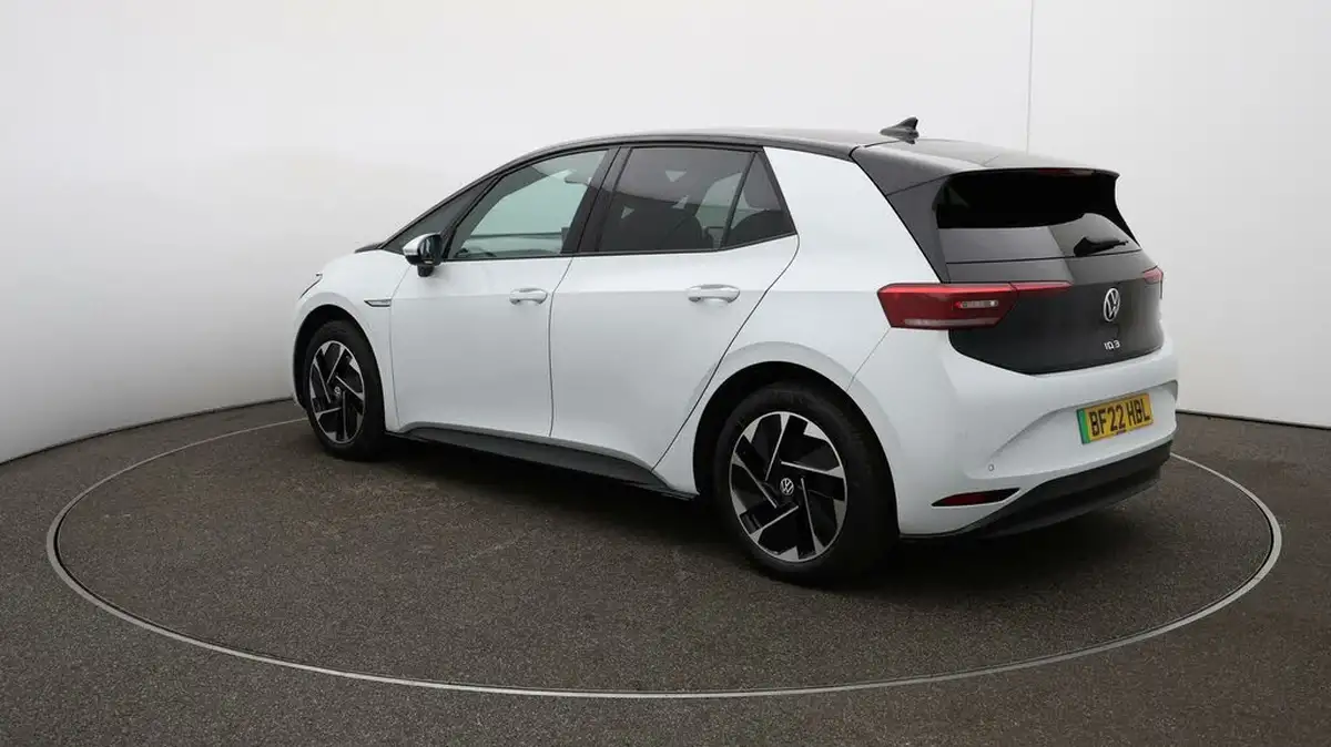 2022-volkswagen-id3-e-family-204ps-performance-big-54
