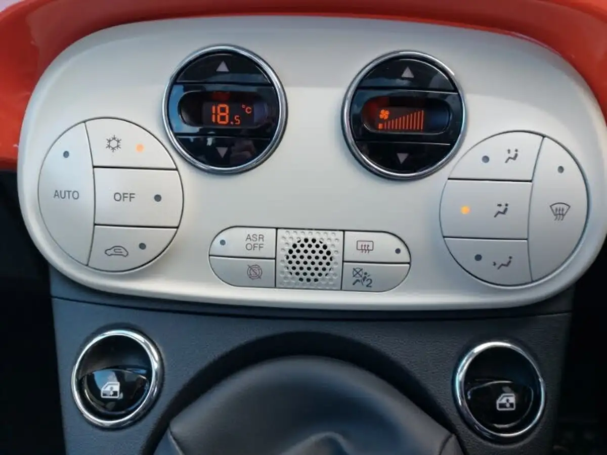 2022-fiat-500-10-dolcevita-big-16