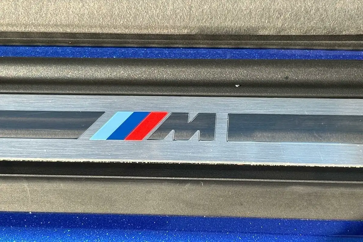 2023-bmw-i4-e-edrive40-m-sport-big-48