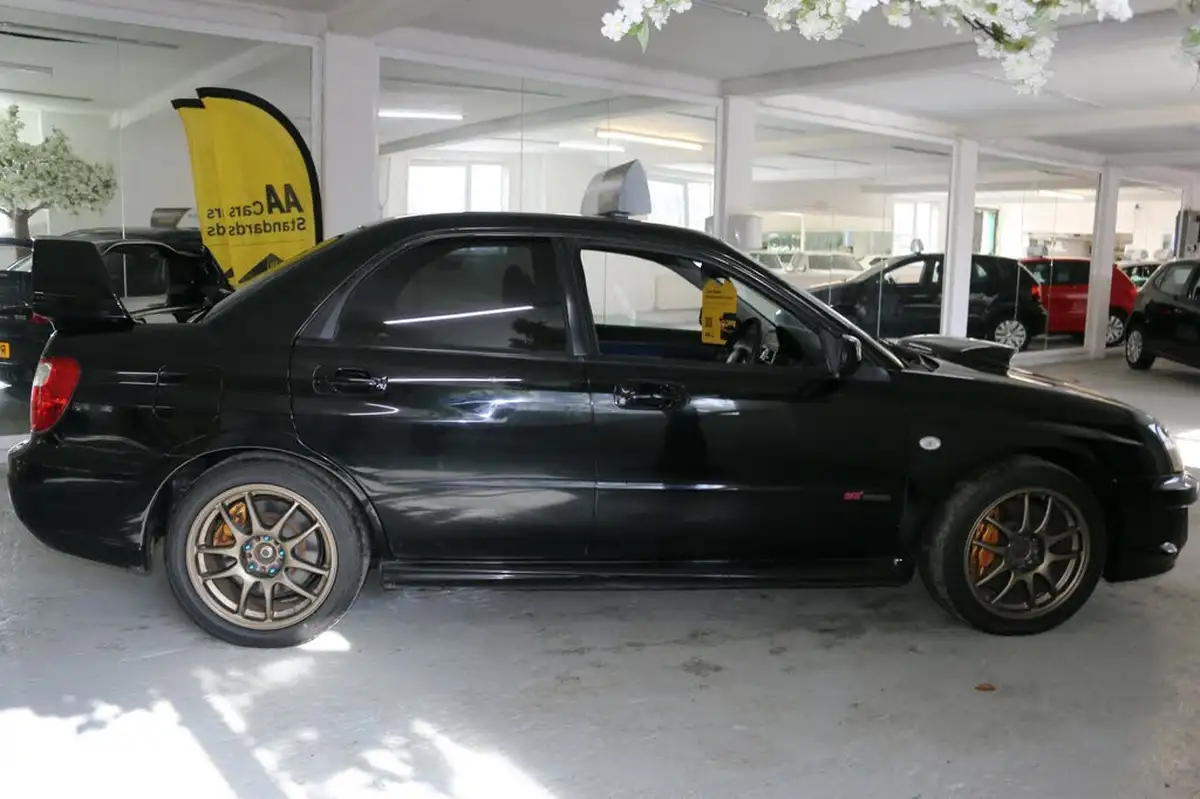2005-subaru-impreza-big-8