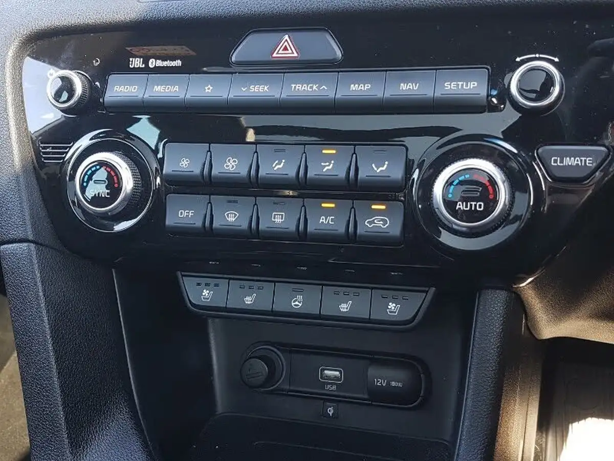 2020-kia-sportage-16crdi-gt-line-s-48v-dct-big-18