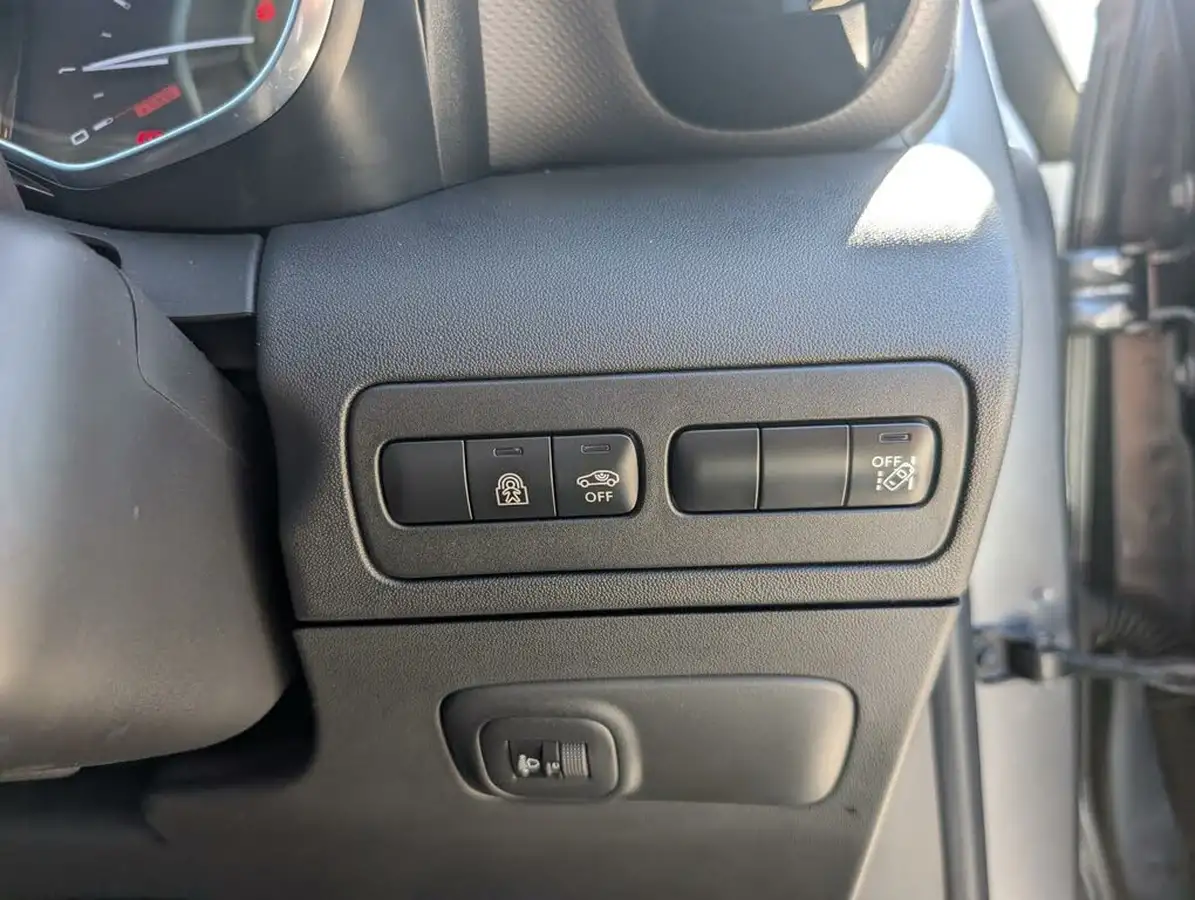 2019-citroen-c3-aircross-12-puretech-flair-110ps-ss-big-14