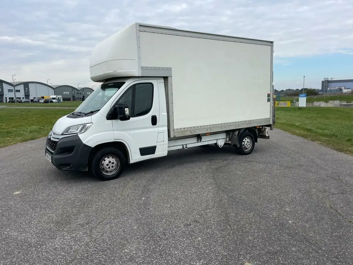 2015-citroen-relay-22td-35-l3-130-luton-big-45