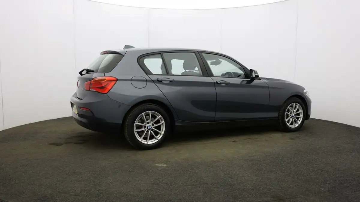 2018-bmw-1-series-15td-116d-se-business-5d-auto-big-47
