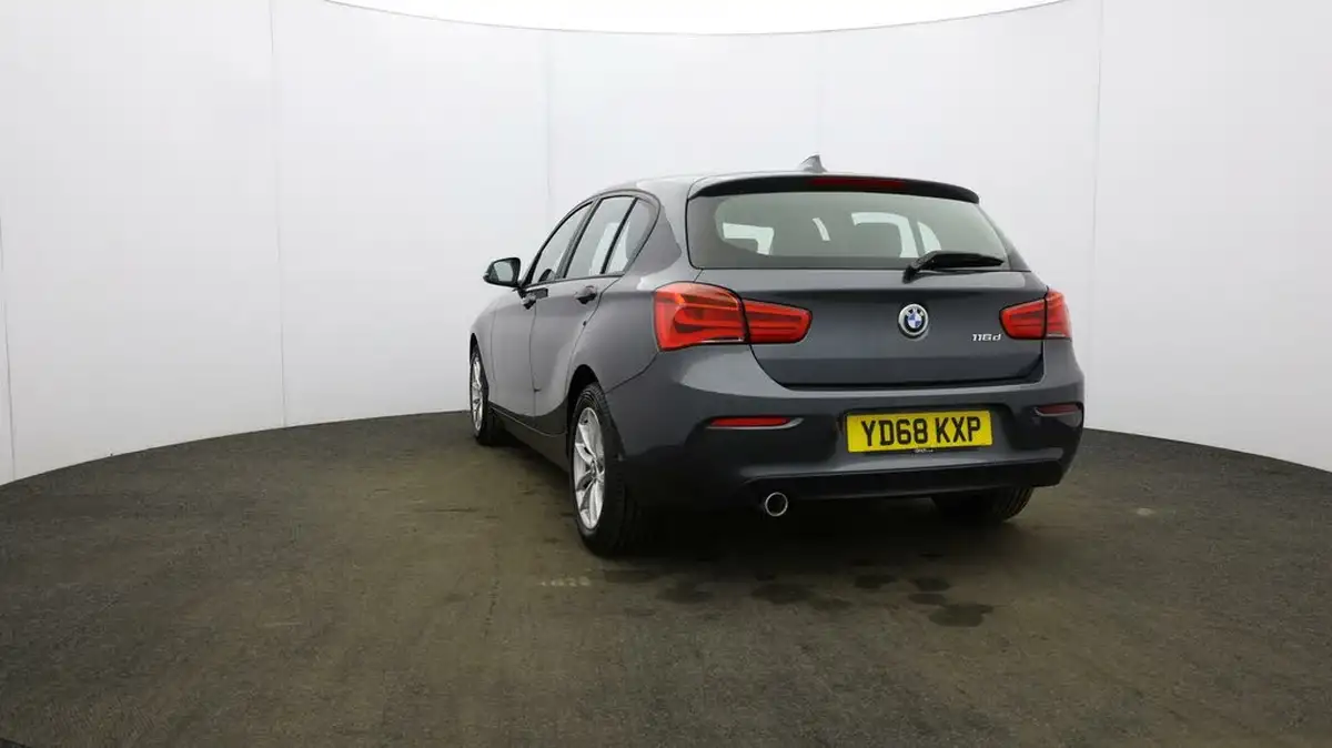 2018-bmw-1-series-15td-116d-se-business-5d-auto-big-23