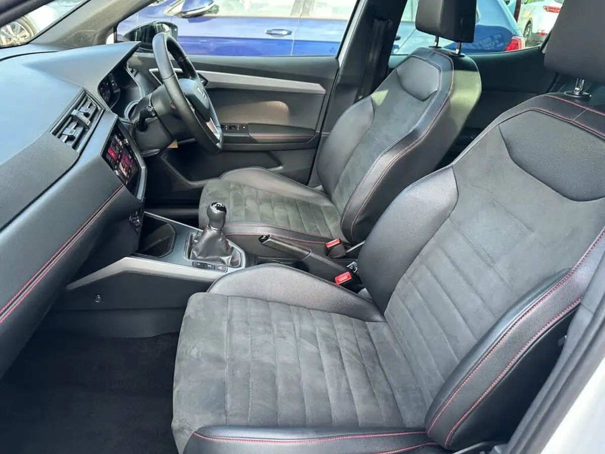 2020-seat-arona-15-tsi-evo-fr-sport-big-7