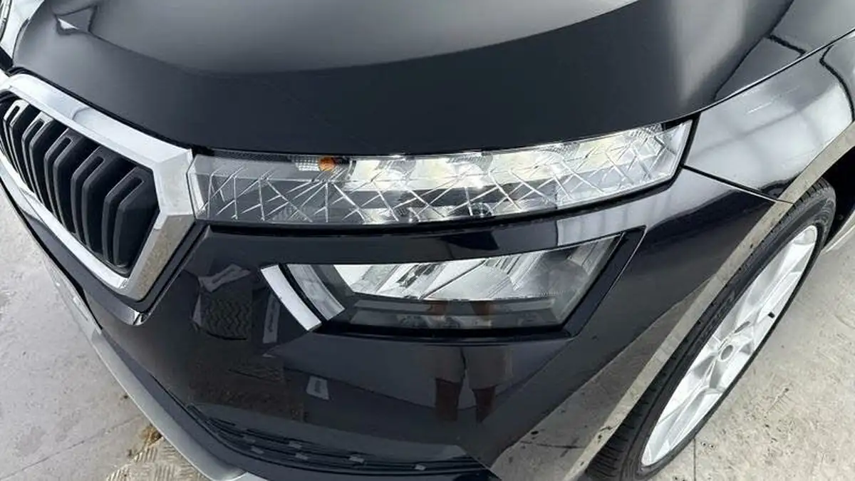 2021-skoda-kamiq-10-tsi-se-l-109ps-big-33